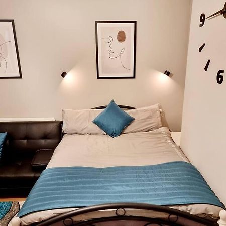 Stylish Apartment, Self Check-In, Ideal 4 Contractors, 25Mins To Gatwick Airport Thornton Heath Dış mekan fotoğraf