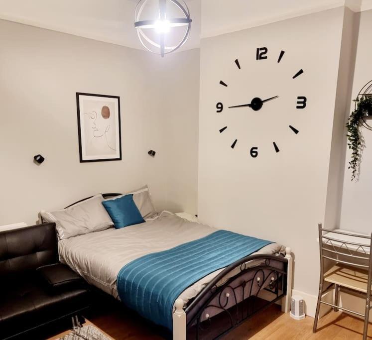 Stylish Apartment, Self Check-In, Ideal 4 Contractors, 25Mins To Gatwick Airport Thornton Heath Dış mekan fotoğraf